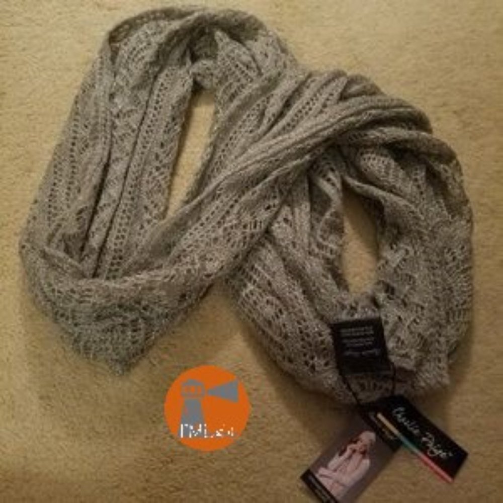 Charlie Paige New Infinity Scarf Grey Knit